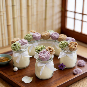 Personalized Wedding Favor Pudding Cup with Floral Decor Custom Name Wedding Souvenir for Guests - Product Image 4