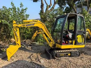Miniexcavadora Komatsu PC20 Usada, Pocas Horas de Trabajo, Buen Estado de Funcionamiento - Product Image 1