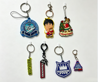 Porte-clés personnalisé en PVC 3D |   OEM résistant à la décoloration, simple face, pour le merchandising et les événements d'anime |   Époxy enduit imperméable et durable