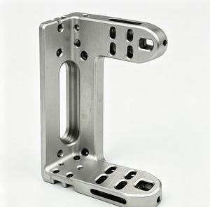 Produits métalliques en acier inoxydable sur mesure de haute précision, pièces usinées CNC, service de prototypage rapide - Product Image 3