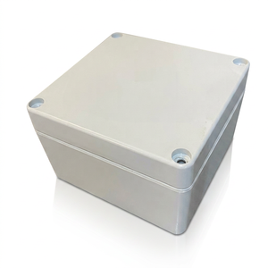 Boîtier de jonction rectangulaire en aluminium moulé sous pression, revêtu de couleur, sablé - Product Image 1