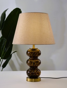 Lampe de table moderne nordique simple à succès, douille E27, logo personnalisé, base en verre, abat-jour en tissu, vente en gros, vis prête, MOQ - Product Image 2