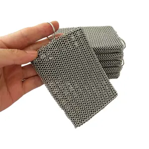 New Design 316 Stainless Steel Chain Mail Silicone Insert Cast Iron Cleaner Chainmail Scrubber
