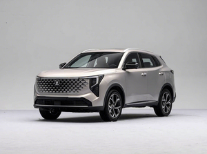 Changan CS55 PLUS Kendaraan Hemat Bahan Bakar Pintar 5 Kursi FWD Mobil SUV untuk Perjalanan Kota, Perjalanan Harian, dan Perjalanan Keluarga - Product Image 1