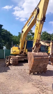 รถขุดมือสอง Komatsu PC240 ขนาด 24 ตัน คุ้มค่า ผลิตในญี่ปุ่น ได้รับการรับรองมาตรฐาน CE พร้อมอุปกรณ์เสริมเบรกเกอร์ ออเกอร์ และทัมบ์ - Product Image 3