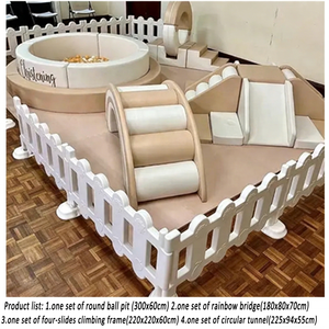 Ensemble d'équipements de jeu souple blanc pour enfants avec tunnel d'escalade et piscine à balles, idéal pour la location intérieure et extérieure - Product Image 2