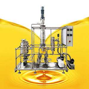 L'unité de distillation moléculaire élimine les monomères et les oligomères n'ayant pas réagi des polymères améliorant la sécurité du produit - Product Image 2