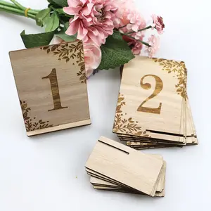أرقام خشبية بسيطة للوحة طاولات الزفاف من 1-10 من Ychon مع إشارات خشبية لأرقام الخطوبة وحفلات الزفاف بسيطة القاعدة