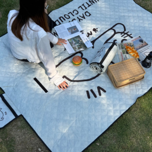 Grand tapis de pique-nique pliable personnalisé en tissu Oxford imperméable été herbe parc randonnée Camping tapis extérieur plage couverture <span class=keywords><strong>matelas</strong></span> - Product Image 4