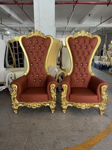 เก้าอี้บัลลังก์สีแดงกำมะหยี่ โครงสีทอง สำหรับงานแต่งงาน โรงแรม เฟอร์นิเจอร์ใช้ภายในอาคาร สไตล์โมเดิร์น หนังแท้ พนักพิงแข็งแรง สำหรับงานแต่งงาน - Product Image 3
