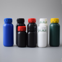 Bouteille en plastique agricole HDPE à bouchon à vis côtelé, fermeture filetée, poignée texturée, conteneur pour produits chimiques agricoles, prix de gros