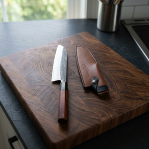 Couteau de Chef Japonais Traditionnel Très Vendu, Hachoir à Viande et Légumes avec Manche en Bois Personnalisé, Couteau de Cuisine Forgé avec Housse - Product Image 3