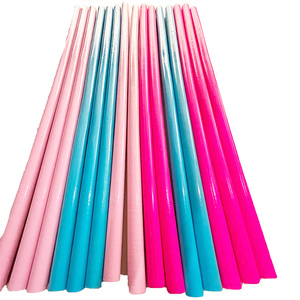 Tubes de sécurité en mousse PVC souple pour trampolines et aires de jeux intérieures utilisés dans les parcs de trampolines commerciaux - Product Image 3