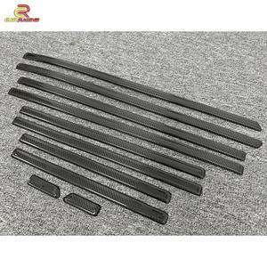 Finiture Laterali in Fibra di Carbonio Stile <span class=keywords><strong>B</strong></span> per <span class=keywords><strong>Mercedes</strong></span> Benz <span class=keywords><strong>Classe</strong></span> G G Wagon W464 G63 AMG G500 2019-2024, Modanature per Porte - Product Image 2