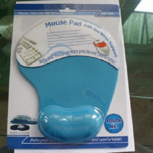 <b>Mouse</b> Pad With Gel Wrist Support Green Ergonomic Design For Comfortable Computer Use - Product Image 4