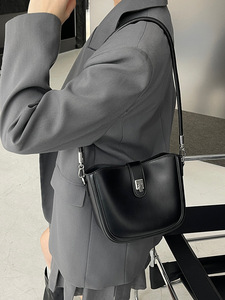Bolso de Hombro de Cuero Vintage de Lujo con Diseño de Sillín, Novedad 2026, Bolso de Axila para <span class=keywords><strong>Mujer</strong></span>, Éxito de Ventas - Product Image 1