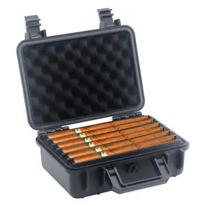 便携式雪茄盒雪茄盒，带加湿器的密闭旅行雪茄盒，适用于6 ~ 18支雪茄盒