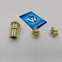 Adaptateur de montage fileté en laiton usiné CNC pour pièces de caméra, vis de conversion pour support de microphone et trépied, métal, conversion 1/4 ou 3/8