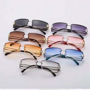 Gafas de Sol Cuadradas de Diamantes de Lujo Vintage 2025, UV400, Estilo Y2K Punk, Montura Metálica - Product Image 3
