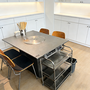 Tavolo BBQ e Hot Pot 2 in 1 Senza Fumo con Purificatore d'Aria per Casa e Ristorante - Product Image 1