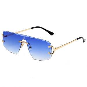 Lunettes de soleil carrées sans monture avec verres dégradés UV400, branches en alliage vintage 2025, personnalisables avec logo, pour hommes et femmes - Product Image 5