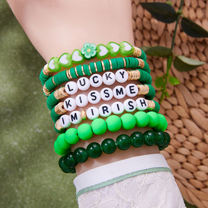 สร้อยข้อมือลายดอกไม้แนววินเทจสีเขียวสดใสและหวานสดใสตัว<span class=keywords><strong>อักษร</strong></span>ภาษาอังกฤษสำหรับเทศกาลไอริช - Product Image 1
