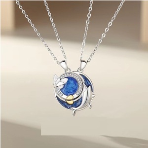 Argento blu mare farfalla e balena sole luna stella coppia collana moda uomo donna sole luna coppia collane - Product Image 1