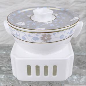 Service de table de luxe en porcelaine fine 45% avec motifs floraux en relief et bordure dorée à la main, pour hôtels, mariages, banquets et restaurants - Product Image 5