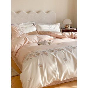 Luxury Girly Style 100-count Long-staple Cotton Four-piece <b>Bedding</b> <b>Set</b> With French Floral Embroidery And Color-blocked Duvet - Product Image 1