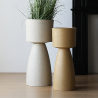 Pots de Fleurs Ronds Modernes en Plastique Grands Jardinières Design en Plastique pour Décoration Intérieure Extérieure Jardin Balcon Hôtel Mariage