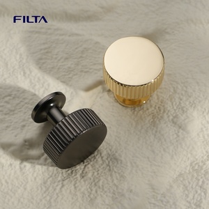 Мебельная фурнитура для кухонных шкафов: ручки и кнобы для ящиков и дверей, модель 2250 - Product Image 1