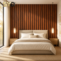 Panneau décoratif mural LED intégré en WPC plastique écologique ignifuge avec bande dorée de luxe pour hôtels et restaurants de prestige