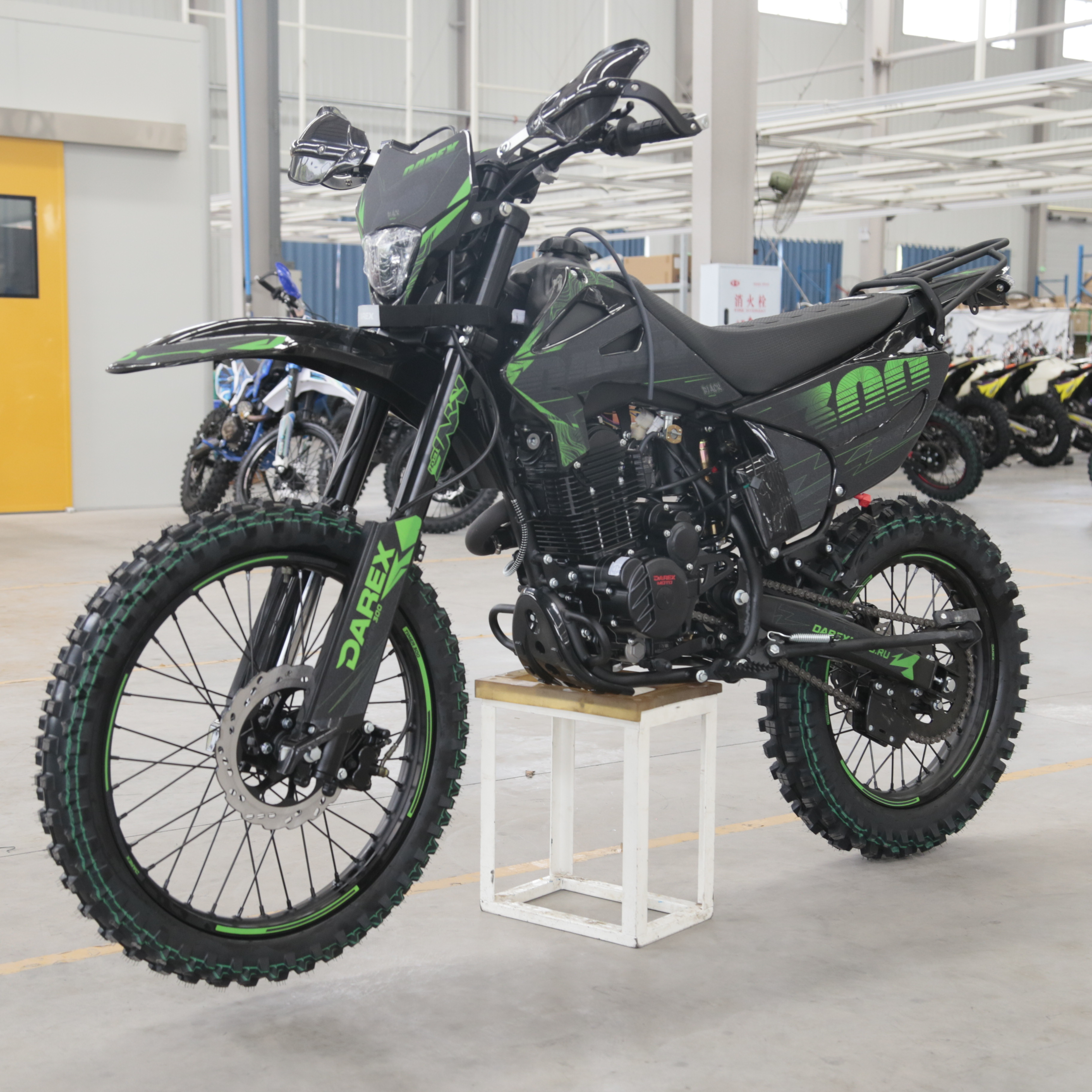 Специальные горячие продажи 300cc Dirt Bike 4-тактный гоночный CB300F внедорожный мотоцикл двухколесный эндуро-велосипед