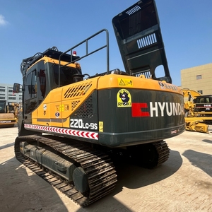 Excavadora Hyundai 220lc Usada Original de 22 Toneladas en Buenas Condiciones, Excavadora de Cadenas Hyundai 220lc-9s 220-9 Usada en Venta - Product Image 1