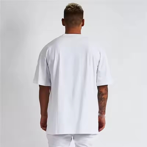 เสื้อยืดผู้ชายสไตล์หรูหรา ผ้าฝ้าย 100% สีดำ พิมพ์ลายได้ ทรงโอเวอร์ไซส์  เสื้อยืดเรียบๆ สำหรับผู้ชาย เสื้อยืดสั่งทำพิเศษ - Product Image 3