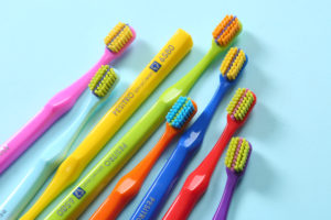 <span class=keywords><strong>Cepillo</strong></span> <span class=keywords><strong>de</strong></span> <span class=keywords><strong>Dientes</strong></span> Ortodóntico en Forma <span class=keywords><strong>de</strong></span> U Pesitro 6580, Filamentos Ultrasuaves <span class=keywords><strong>de</strong></span> 0.10 mm, <span class=keywords><strong>Cepillo</strong></span> <span class=keywords><strong>de</strong></span> <span class=keywords><strong>Dientes</strong></span> Ortodóntico <span class=keywords><strong>para</strong></span> Usuarios <span class=keywords><strong>de</strong></span> Aparatos Ortodónticos - Product Image 2
