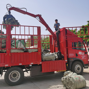 Grue forestière rotative à <span class=keywords><strong>grappin</strong></span> pour bois, remorque forestière pour l'industrie forestière, alimentation électrique, neuve pour tracteur - Product Image 6