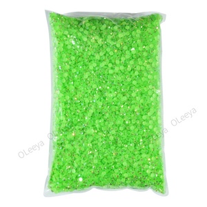 Oleeya Wholesale Jelly Lt. Peridot AB Strass en résine 2mm 3mm 4mm 5mm 6mm Pierres de cristal à dos plat non thermocollantes pour loisirs créatifs - Product Image 4