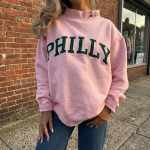 Sudadera para mujer de poliéster afelpado cómodo con diseño de cuello elevado y estampado de Filadelfia, cuello simulado - Product Image 1