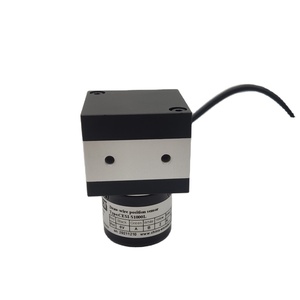 Capteur de déplacement CESI-S1000L avec plage de mesure de sortie du driver de ligne de 1000 mm - Product Image 2