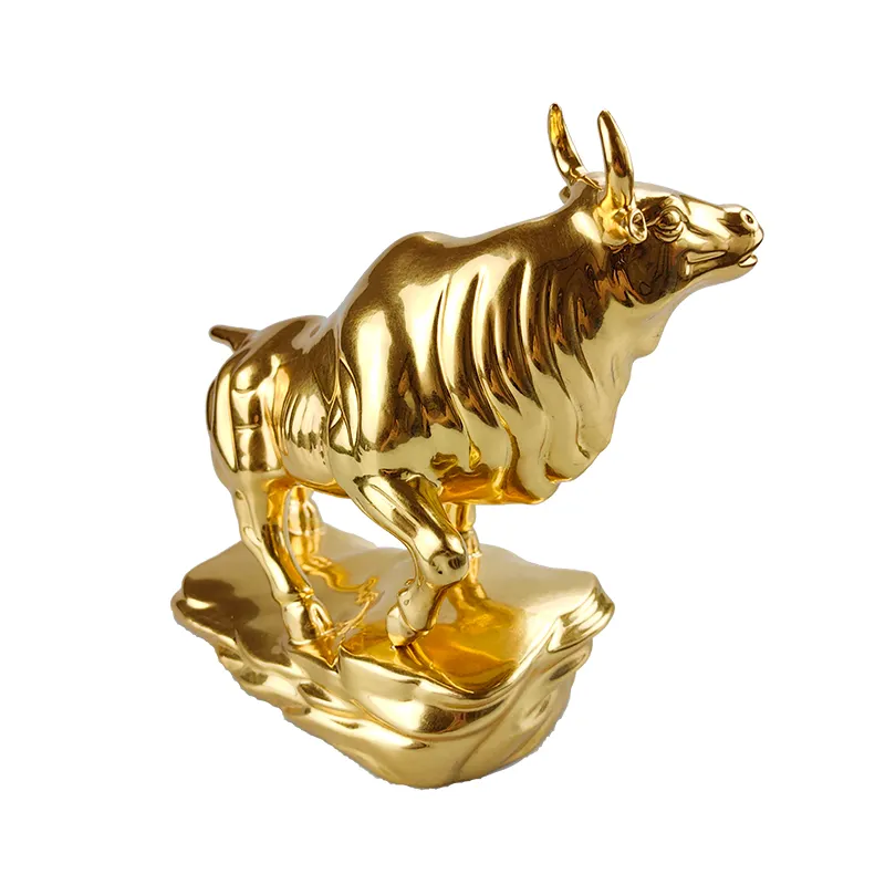 Factory customize copper bull statue products home metal sculpture golden color brass bull ornaments brass sculpture