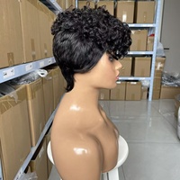 Perruque Courte Bouclée Synthétique Haute Température pour Femme avec Frange - Style Européen et Américain Noir Croisé - Vente en Gros