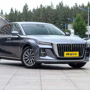 Hongqi H5 PHEV 170 Edizione Super Ibrida, Interni di Lusso Premium, Tetto Panoramico, Ampio Spazio, Berlina Nuova 0 km - Product Image 1