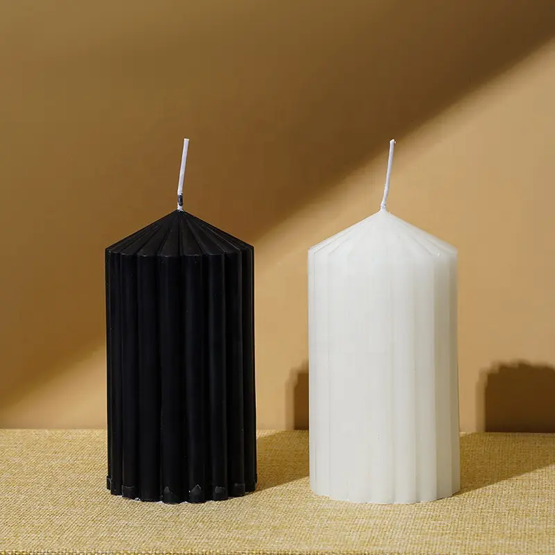 Black White Rhombus Cylindrical Soy Wax Scented Candles Wholesale Smokeless Handmade Taper Candles