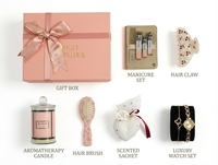 Panier Cadeau Anniversaire Femme 2026 – Coffret Beauté 7 Pièces avec Montre, Outils de Soin, Accessoires Cheveux et Emballage Cadeau