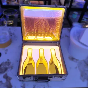 Ace Spade taşıyıcı kutusu LED VIP şampanya şişesi vitrinin LED şarap şişesi kutusu şampanya siyah sunum kutusu