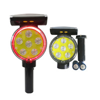 Feu de signalisation solaire double alimentation blanc, en ABS/PC, avec feuille réfléchissante diamant, cadre en HDPE, indice de protection IP66, portée visuelle de 1000 m