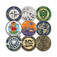 Marqueurs de balle de golf en gros personnalisés avec logo 2D, insigne magnétique en émail plaqué or en alliage de zinc, marqueur de balle de golf en métal