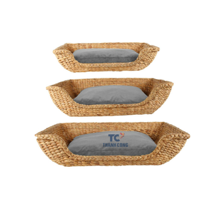 En gros Petite Taille Tissé Jacinthe D'eau Lit Pour Animaux De Compagnie À La Main Chat Chien Lit Coussin Emballage Personnalisé Vietnam Conçu Motif Animal - Product Image 1