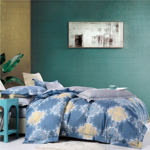 Juego de Sábanas KOSMOS con Estampado Floral, Juego de Funda de Edredón Tamaño Queen y King, Ropa de Cama Textil para el Hogar - Product Image 2